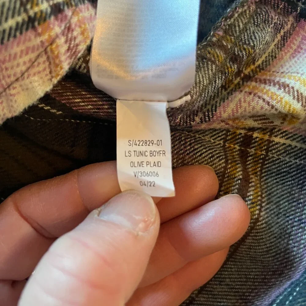 Women's Old Navy Flannel Shirt Olive Plaid size M - Picture 5 of 7